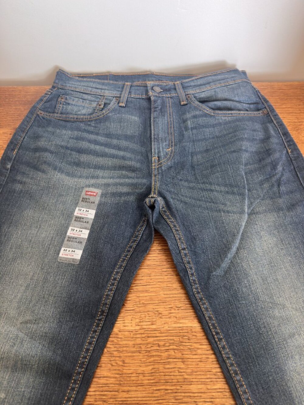 BRAND NEW LEVI'S 505 32W 34L